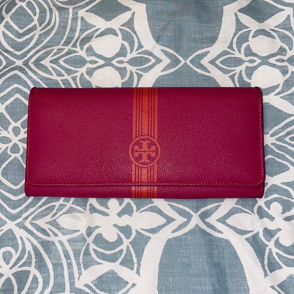 Tory Burch Envelope Wallet - Pink